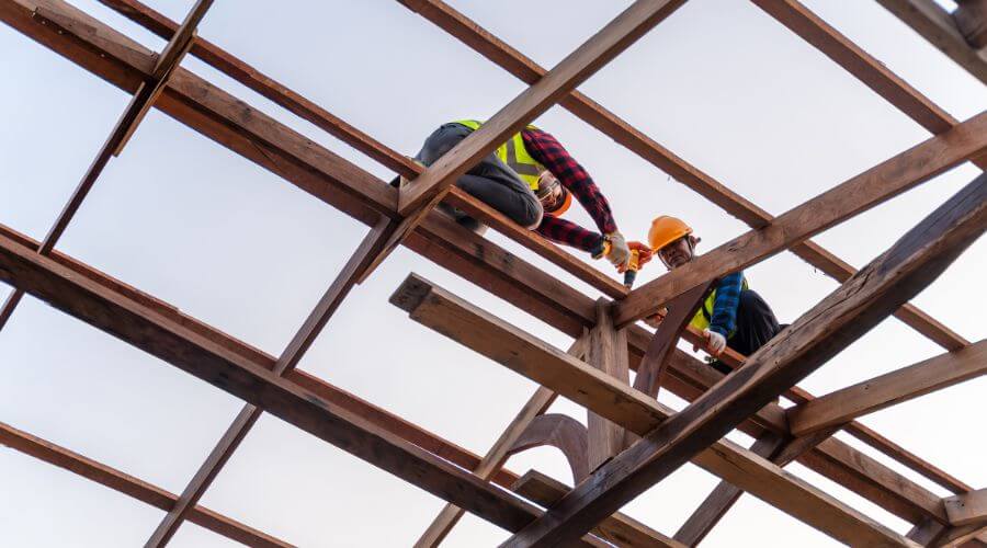 Professional gutter cleaning services in Santa Ysabel, CA